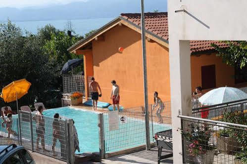 Borgo Blu Poggio Aparthotel Lazise Ngoại thất bức ảnh