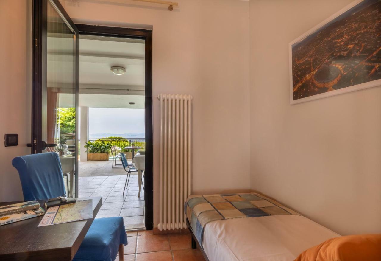 Borgo Blu Poggio Aparthotel Lazise Ngoại thất bức ảnh