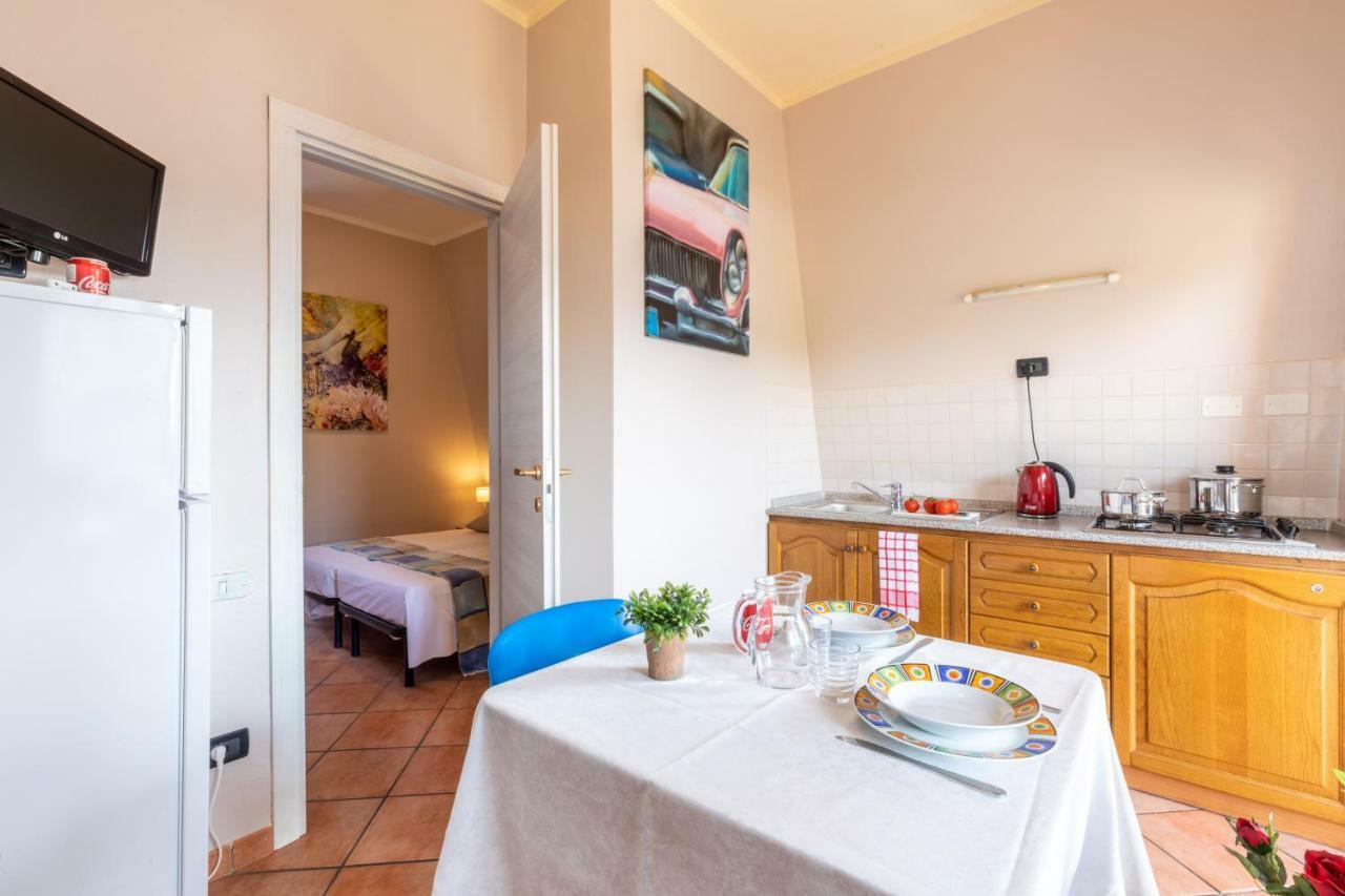 Borgo Blu Poggio Aparthotel Lazise Ngoại thất bức ảnh